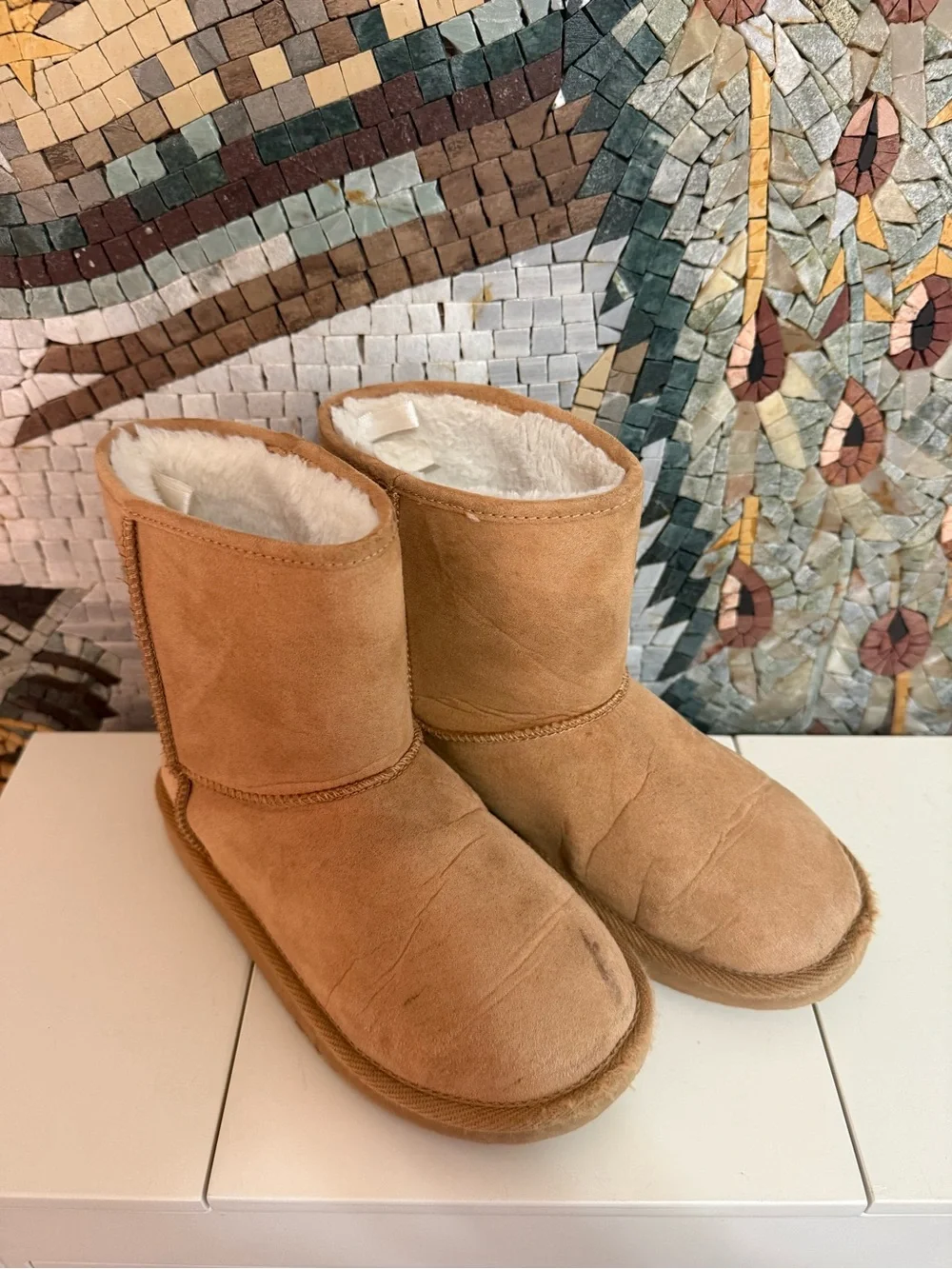 Old Navy Kids Tan Shearling-Lined Short Boots